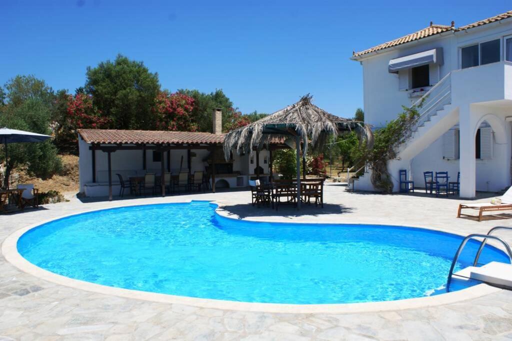 הוילה Kalamákion Nona'S House מראה חיצוני תמונה